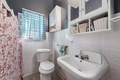 917 Trinity Street, Lockhart, TX 78644 - Photo 10