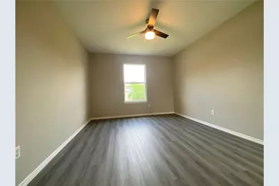504 Debra Drive, Taylor, TX 76574 - Photo 20