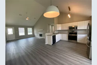 504 Debra Drive, Taylor, TX 76574 - Photo 2