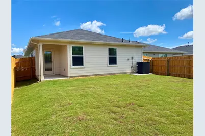 727 Gladiola Loop, Kyle, TX 78640 - Photo 14