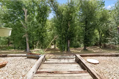 10520 N Highway 77, Lexington, TX 78947 - Photo 32