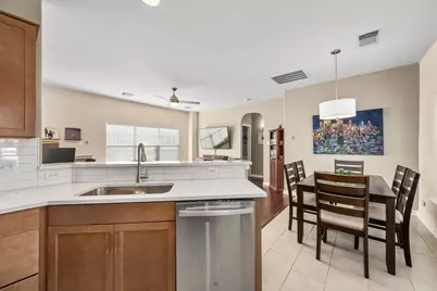 2905 Saville Loop, Austin, TX 78741 - Photo 16