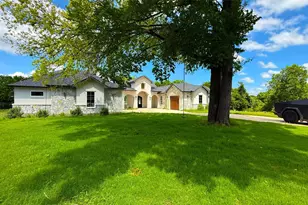 128 Gloria Blvd, Smithville, TX 78957 - Photo 30