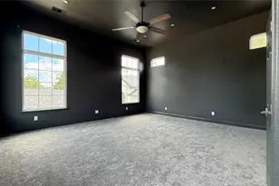 128 Gloria Blvd, Smithville, TX 78957 - Photo 24