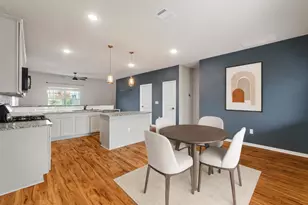 300 Eagle Lake Dr, Hutto, TX 78634 - Photo 12