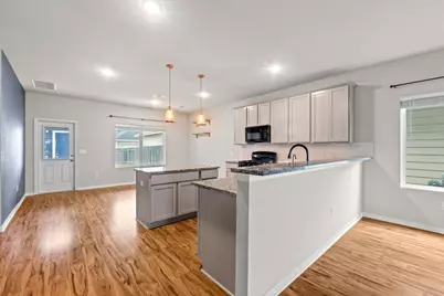 300 Eagle Lake Drive, Hutto, TX 78634 - Photo 8