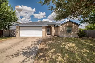1204 Delia Chapa, Hutto, TX 78634 - Photo 1