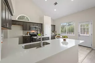 10911 Grassmere Ct, Austin, TX 78739 - Photo 18