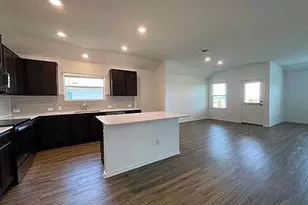 601 Chickasaw Ln, Hutto, TX 78634 - Photo 2