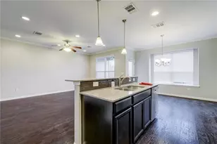 13400 Briarwick Dr, Austin, TX 78729 - Photo 8