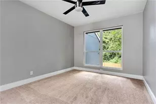 2706 Mulford Cv Cove, Austin, TX 78741 - Photo 10