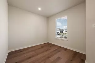 109 Watch Hl, Jarrell, TX 76537 - Photo 6