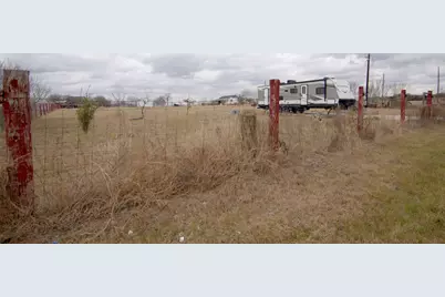 150 Callaway Court, Lockhart, TX 78644 - Photo 1