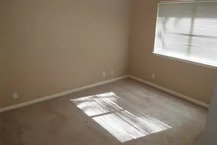 208 Juniper St, Georgetown, TX 78626 - Photo 10