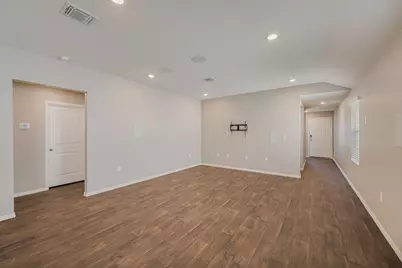 19108 Bear Grass Drive, Elgin, TX 78621 - Photo 4