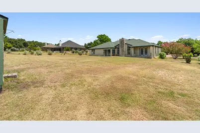 207 Meadow Oaks Drive, Dripping Springs, TX 78620 - Photo 34
