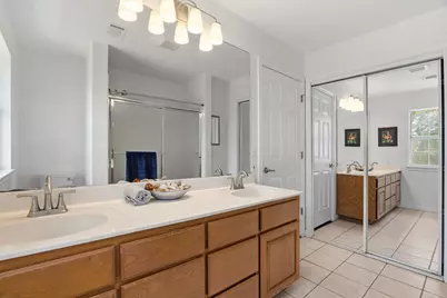 207 Meadow Oaks Drive, Dripping Springs, TX 78620 - Photo 24