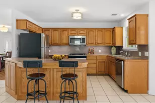 207 Meadow Oaks Dr, Dripping Springs, TX 78620 - Photo 6