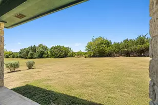 207 Meadow Oaks Dr, Dripping Springs, TX 78620 - Photo 30