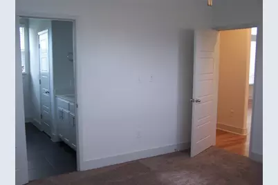 2214 Capulet Street, Austin, TX 78741 - Photo 8