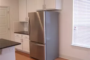 2214 Capulet St, Austin, TX 78741 - Photo 4