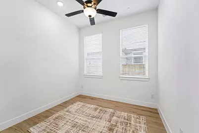 112 Monza Bend, Liberty Hill, TX 78642 - Photo 4