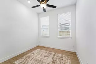 112 Monza Bnd, Liberty Hill, TX 78642 - Photo 4