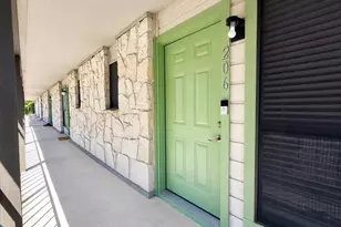 4307 S 1st St, Austin, TX 78745 - Photo 2