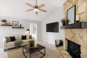 4307 S 1st St, Austin, TX 78745 - Photo 4