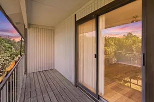 4307 S 1st St, Austin, TX 78745 - Photo 18