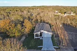 336 Nene Ln, Bastrop, TX 78602 - Photo 38