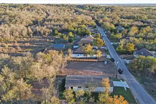 336 Nene Ln, Bastrop, TX 78602 - Photo 34