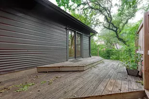 1612 Elmhurst Dr, Austin, TX 78741 - Photo 24