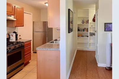 2005 Matthews Lane #2, Austin, TX 78745 - Photo 8