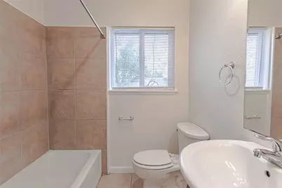 2005 Matthews Lane #2, Austin, TX 78745 - Photo 16