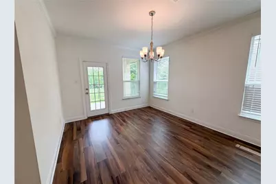 401 Fort William Street #33, Hutto, TX 78634 - Photo 8