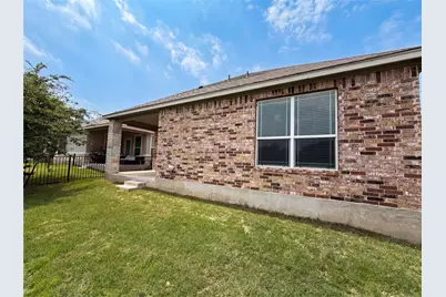 401 Fort William Street #33, Hutto, TX 78634 - Photo 18