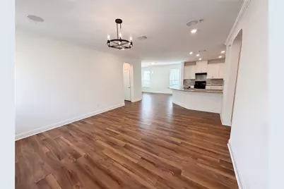 401 Fort William Street #33, Hutto, TX 78634 - Photo 6
