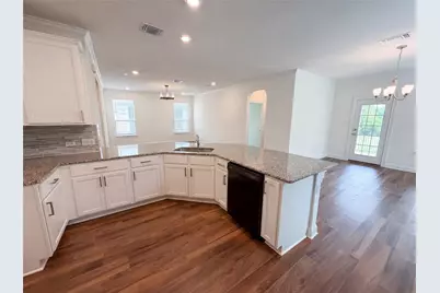 401 Fort William Street #33, Hutto, TX 78634 - Photo 6