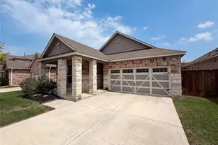 401 Fort William St, Hutto, TX 78634 - Photo 1