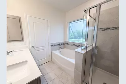 401 Fort William Street #33, Hutto, TX 78634 - Photo 14