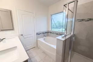 401 Fort William St, Hutto, TX 78634 - Photo 14