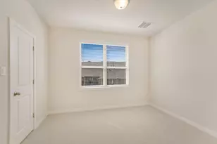 2500 Forest Creek Dr, Round Rock, TX 78665 - Photo 22