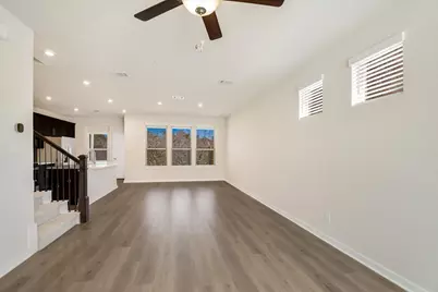 2500 Forest Creek Drive #2004, Round Rock, TX 78665 - Photo 4