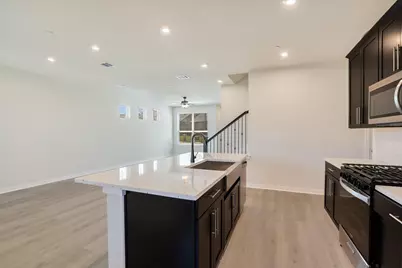 2500 Forest Creek Drive #2004, Round Rock, TX 78665 - Photo 10