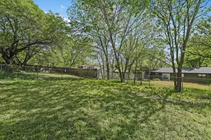 6913 Shannon Dr, Austin, TX 78724 - Photo 18