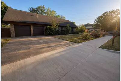 305 Starbright Drive, Austin, TX 78745 - Photo 2