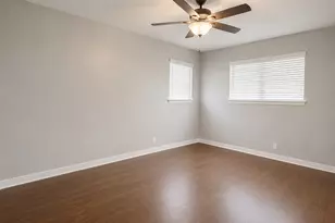 305 Starbright Dr, Austin, TX 78745 - Photo 16