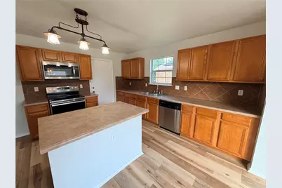 4200 Big Bend Trail, Taylor, TX 76574 - Photo 8