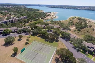18812 Nicklaus Dr, Lago Vista, TX 78645 - Photo 32